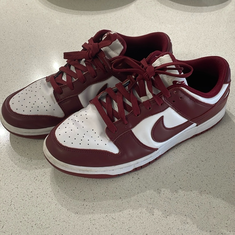 Nike Dunks - Team Red - Size 10.5
